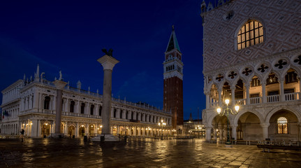 Fototapeta na wymiar Venezia piazza San Marco