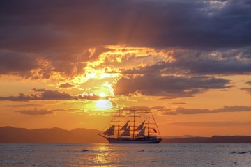 Fototapeta premium sunset at the sea