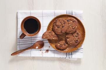 Coffee and chocolate chip cookies