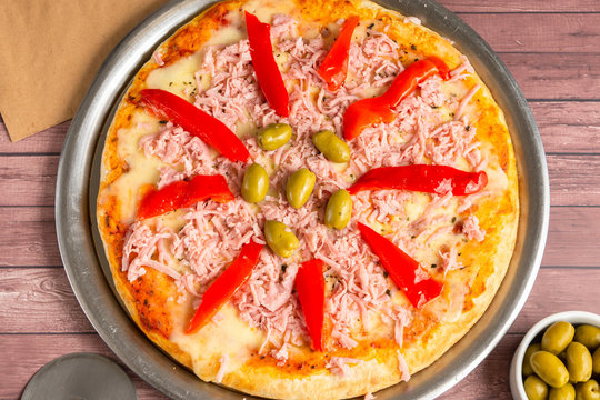 pizza con jamon y morron