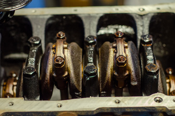 Engine disassembly crankshaft carbon dirty