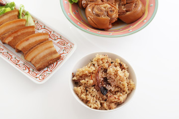 美味しそうな沖縄料理
