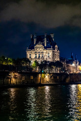 Fototapeta premium Architecture de Paris la nuit