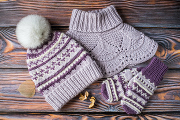 Fototapeta na wymiar knitted woolen clothes