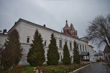 Fototapeta premium Orthodox monastery in autumn, during the rain