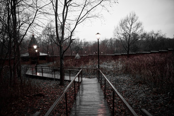 Fototapeta premium Wooden path to the chapel