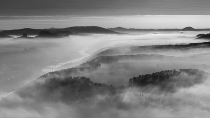 Sonnenaufgang Lilienstein © Michael