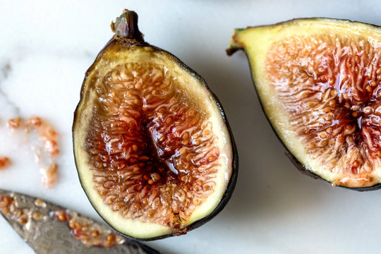 Overhead view of halved figs