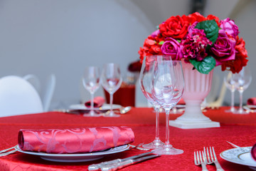 Wedding decor in a restaurant