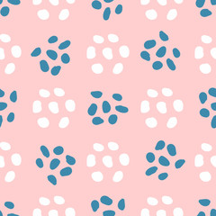 Leuk naadloos patroon met met de hand getrokken abstracte vormen. Eenvoudige meisjesprint. Vector illustratie.