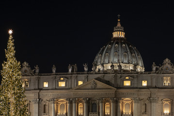 Papal Basilica of Saint Peter in Vatican at Christmas (Cathedral of Saint Peter) in Rome, Italy.