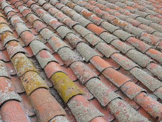 red rooftile background