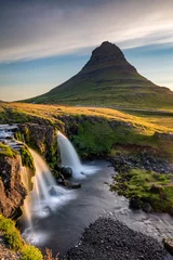 Foto op Plexiglas Kirkjufell Kirkjufell Mountain and Waterfall at sunrise Iceland