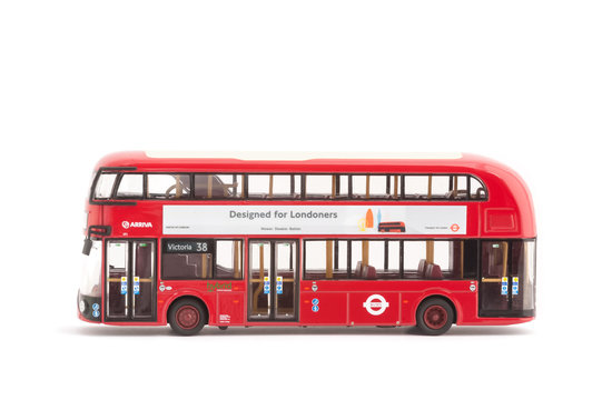 Corgi manufactured 1:76 scale model of an NB4L Hybrid bus first operated by Transport for London on Route 38 in 2012