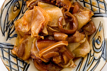 チラガー（豚の顔皮）と干した大根のおかず