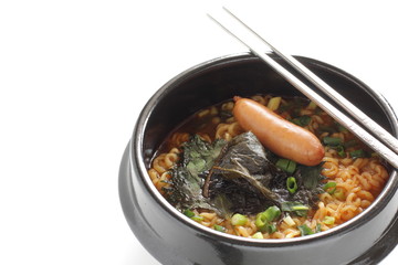 Korean hot pot  Perilla and ramen noodles