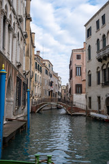 Fototapeta na wymiar romantic stonebridge at Venice, Italy