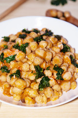 bowl of chickpea with spinach