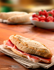 Baguette de jamón serrano ibérico con tomate. Iberian Serrano Ham sandwich with tomato
