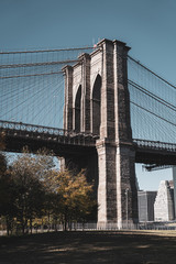 brooklyn bridge in new york