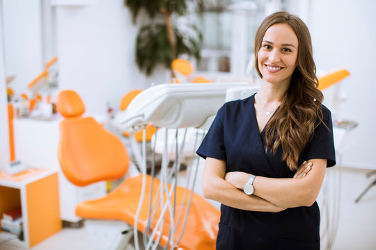 Vertragszahnarzt Bilder Durchsuchen 4,257 Archivfotos,