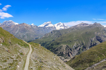 Fototapeta premium Colorful mountain landscape of the Swiss Alps on a summer day