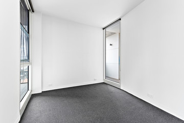 Empty and unfurnished brand new apartment