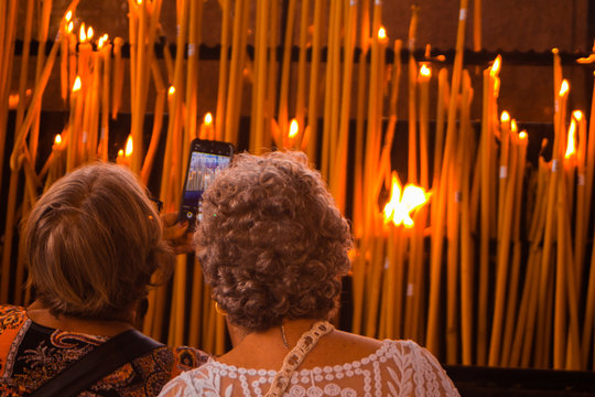 Vamos tirar uma foto das velas queimando?