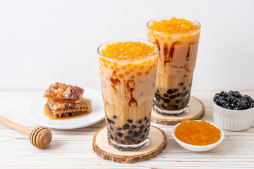 Taiwan milk tea with bubble