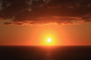 南伊豆町　あいあい岬の夕陽　