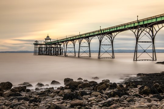 Beautiful shot of the Clevedon Pier in England under the breathtaking colorful sky