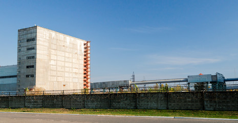 Fototapeta na wymiar high nuclear waste storage building in Chernobyl