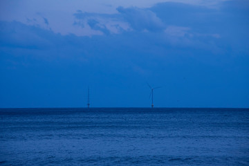 水平線のプロペラ