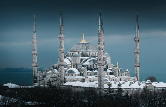 The Sultan Ahmet Mosque (Blue Mosque) - a historic mosque in Istanbul, Turkey. in winter day with snow in Istanbul, 