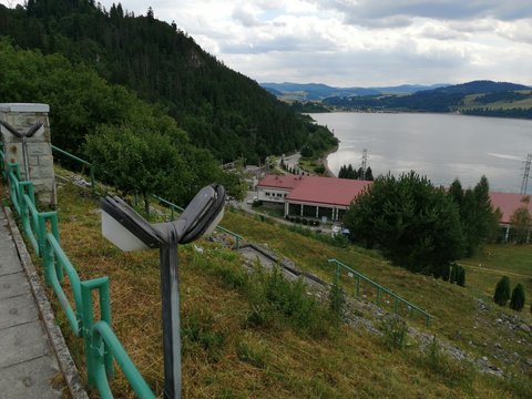 Widok z Zapory w Niedzicy