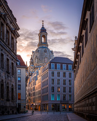 Sonnenaufgang an der Frauenkirche