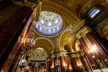 Fototapeta na wymiar Budapest, Ungheria, basilica Santo Stefano