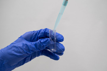 Cuvette tubes are a tool used in various laboratories. The researcher takes them to measure the...