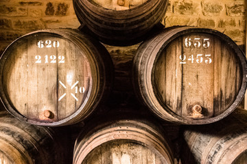 PREETY BACKGROUND OF VINE BARRELLS