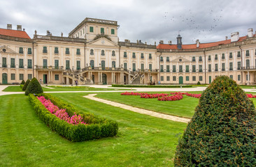 Fototapeta na wymiar Esterhaza palace