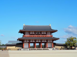 奈良・平城宮跡の朱雀門