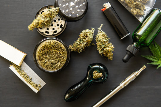 Marijuana Pipe Grinder And Nug Stock Photo - Download Image Now - Marijuana  - Herbal Cannabis, Pipe - Smoking Pipe, Pipe - Tube - iStock