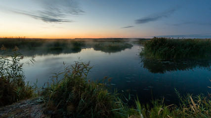Fototapeta na wymiar Narwiański Park Narodowy, Rzeka Narew, Podlasie, Polska