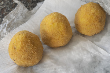 street food: fried sicilian arancini