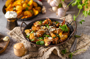 Blue cheese garlic chicken wings