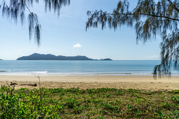 the paradisiacal beach of Mission Beach in the north of Australia