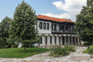 Fototapeta na wymiar Old traditional Bulgarian school in Kalofer, Bulgaria