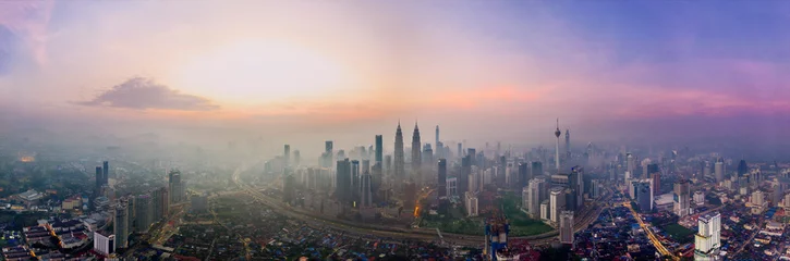 Gordijnen Panoramabeeld van Kuala Lumpur © Creativa Images