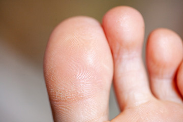 young girl's toes are healthy and beautiful.