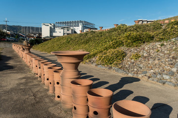 Naklejka premium 京都府長岡京市の恵解山古墳の埴輪と風景